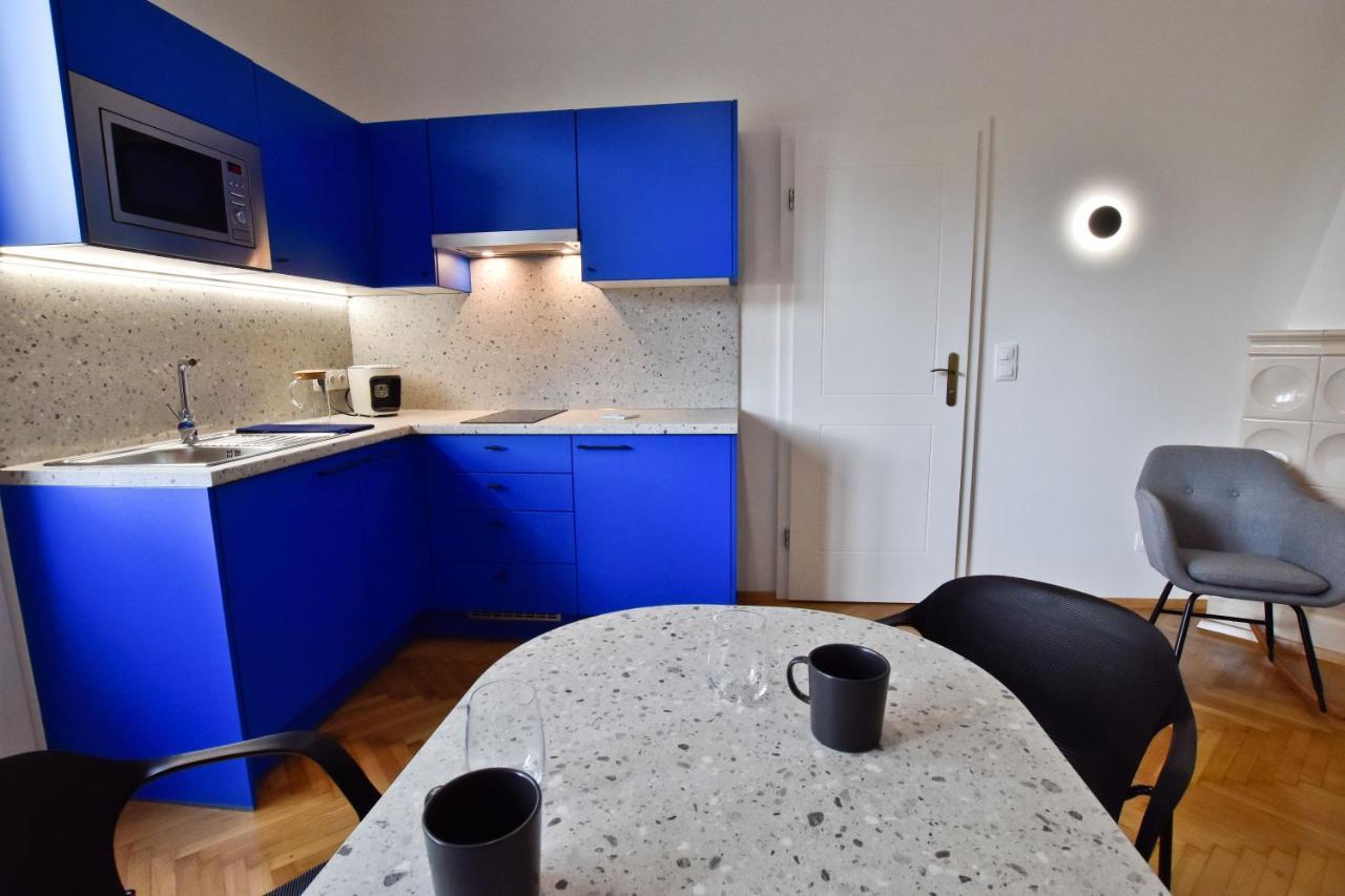 Zachar Apartman Sopron Eksteriør bilde