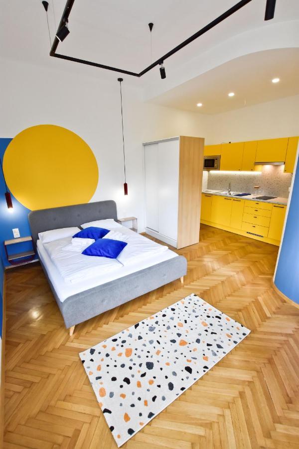 Zachar Apartman Sopron Eksteriør bilde